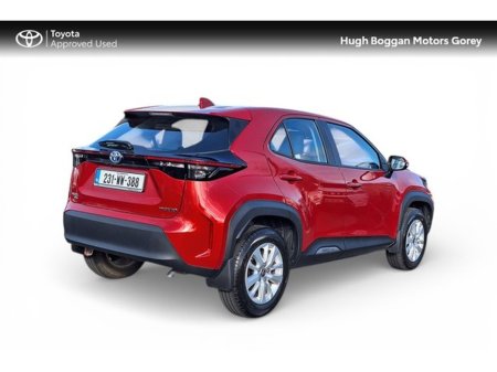 2023 Toyota Yaris Cross - thumbnail 2
