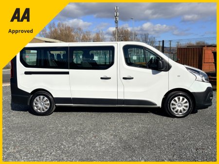 2018 Renault Trafic - thumbnail 2