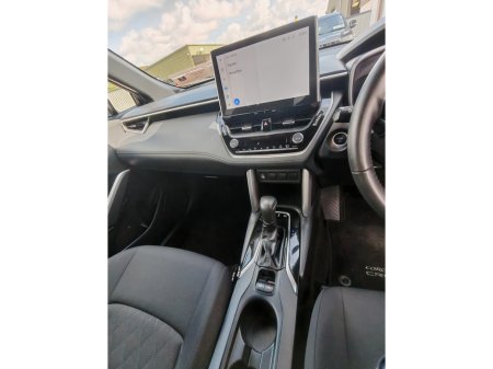 2023 Toyota Corolla CROSS LUNA 1.8 4DR AUTO €33,600