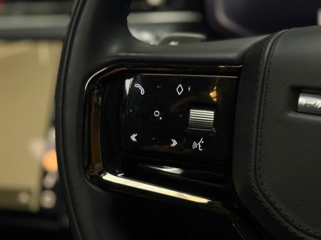 2024 Land Rover Range Rover Sport HSE DYNAMIC P460E *PAN ROOF* €104,990 thumbnail