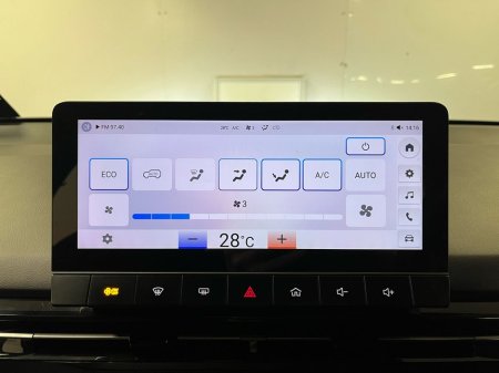 2024 MG 4 - thumbnail 15