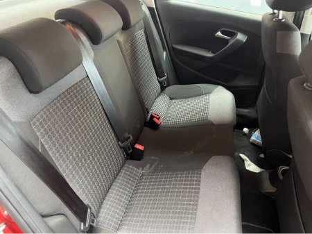 2015 Volkswagen Polo - thumbnail 12