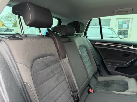 2016 Volkswagen Golf - thumbnail 22