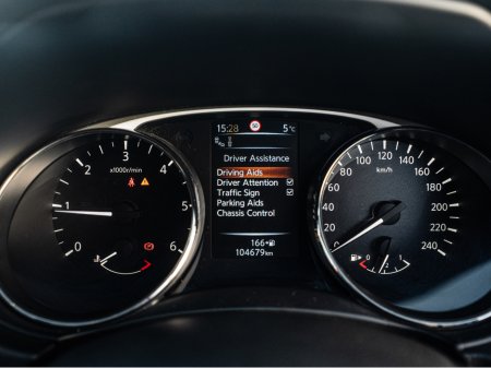 2016 Nissan X-Trail 162 X-Trail 1.6d 7-seater/FSH/High spec/1yr warran €15,888 thumbnail