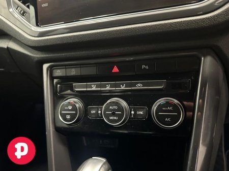 2022 Volkswagen T-Roc 2.0 TDI R-Line Auto - Straight Sale Discount / 12 Months Warranty €30,950 thumbnail