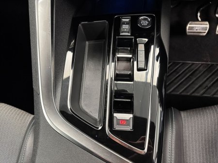 2024 Peugeot 5008 - thumbnail 16