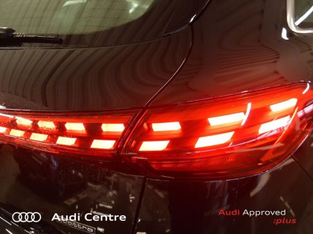 2026 Audi Q5 E-HYBRID 220 KW Q SE €71,387 thumbnail