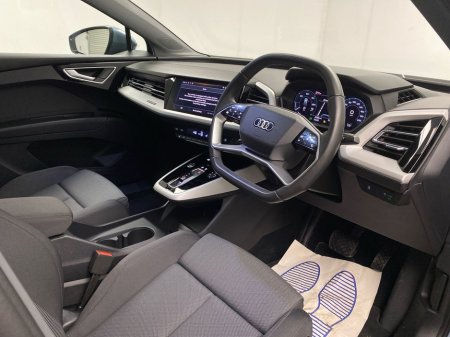 2024 Audi e-tron - thumbnail 8