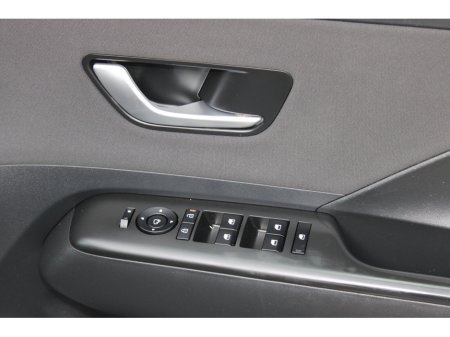 2024 Hyundai Kona 1.0 T-GDI Elegance €30,950 thumbnail