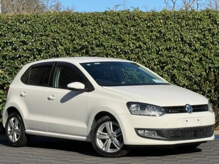 2014 Volkswagen Polo - thumbnail 1