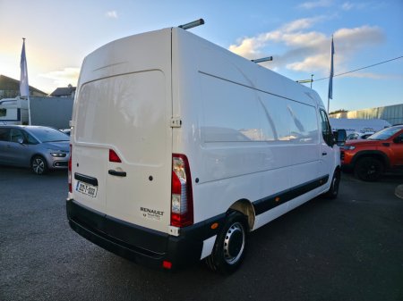 2022 Renault Master FWD LM35 BLUE DCI 150 B €17,500 thumbnail