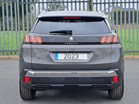 2023 Peugeot 3008 - thumbnail 9