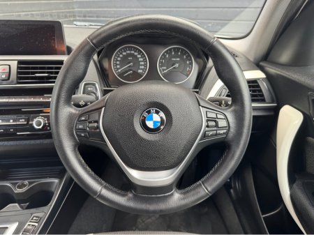 2015 BMW 1 Series 116i AUTO 5DR €11,995 thumbnail