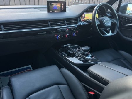 2019 Audi Q7 - thumbnail 9