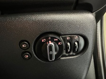 2020 MINI Cooper - photo 23