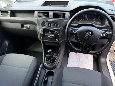 2020 Volkswagen Caddy - thumbnail 11