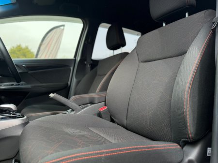 2016 Honda Fit - thumbnail 12