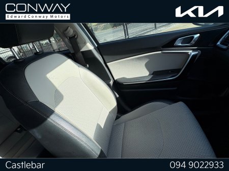 2021 Kia Ceed - thumbnail 14