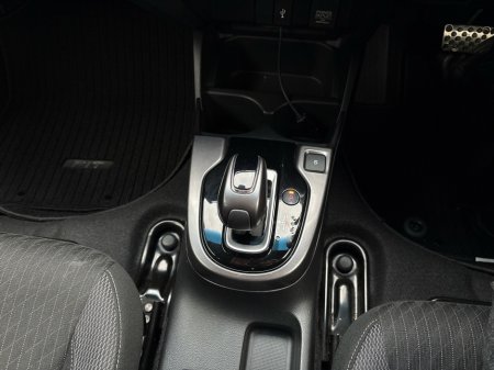 2017 Honda Fit 1.5L Petrol Hybrid Automatic thumbnail