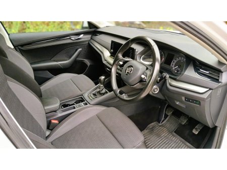 2021 Skoda Octavia - thumbnail 9