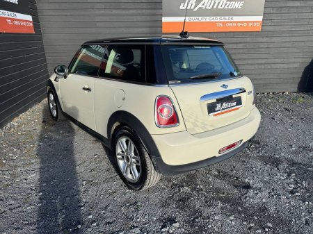 2014 MINI Cooper 1.6 HATCH AUTO 3DR €9,495