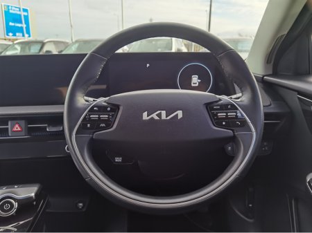 2022 Kia EV6 - thumbnail 14