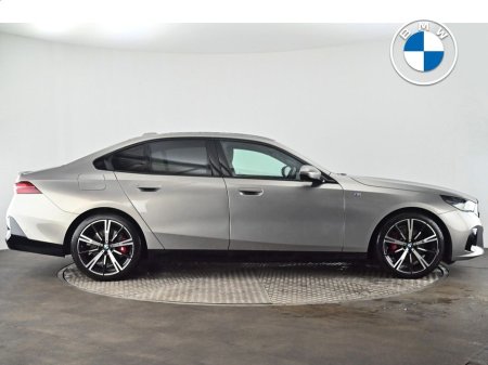 2024 BMW 5 Series 520i M Sport Pro Saloon €60,900 thumbnail