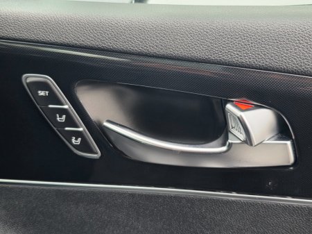 2016 Kia Sorento - thumbnail 27