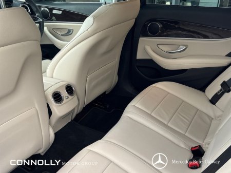 2022 Mercedes-Benz E Class - thumbnail 6