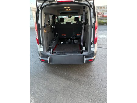 2021 Ford Tourneo Connect Freedom €42,950 thumbnail