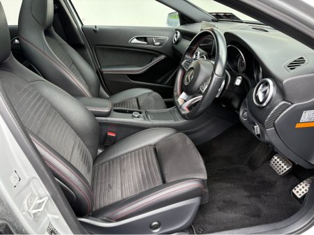 2017 Mercedes-Benz A Class - thumbnail 5