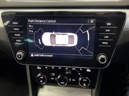 2022 Skoda Superb - thumbnail 17