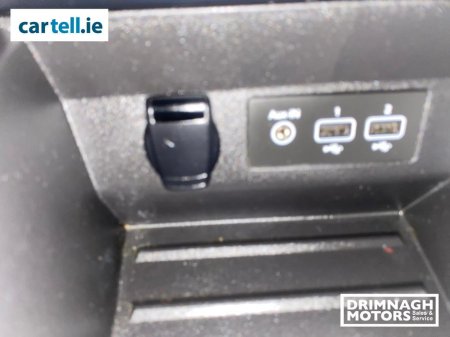 2020 Renault Clio - thumbnail 17