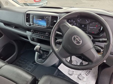 2022 Toyota Proace - thumbnail 14