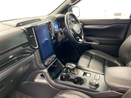 2024 Ford Ranger RANGER DC WILDTRAK OGP 3.0 L 24 €44,711 thumbnail