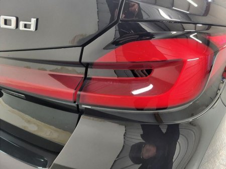 2022 BMW 5 Series - thumbnail 19