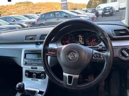 2013 Volkswagen Passat 1.6 TDI TRENDLINE BLUEMOTION TECH VAR €4,250 thumbnail