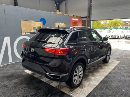 2020 Volkswagen T-Roc - thumbnail 2