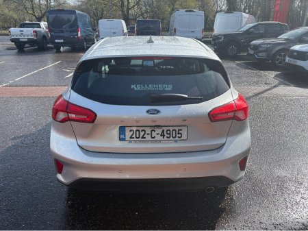 2020 Ford Focus - thumbnail 5