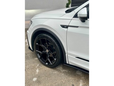 2020 Volkswagen Tiguan - thumbnail 12