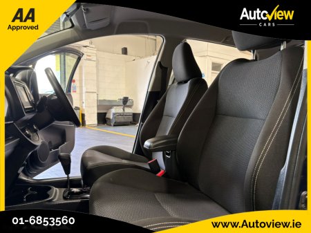 2019 Toyota Yaris - thumbnail 23