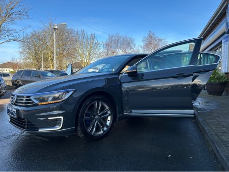 2018 Volkswagen Passat - thumbnail 26