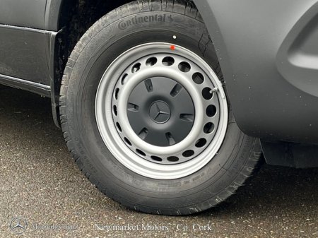 2026 Mercedes-Benz Sprinter - view 2