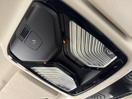 2019 BMW 5 Series - thumbnail 25