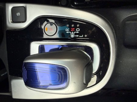 2017 Honda Fit - thumbnail 12