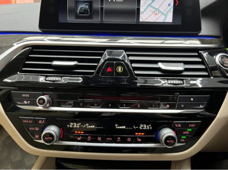 2017 BMW 5 Series - thumbnail 25