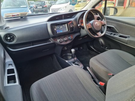 2018 Toyota Yaris KSP130 5DR AUTO €11,900 thumbnail