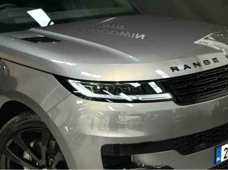 2026 Land Rover Range Rover Sport - thumbnail 2