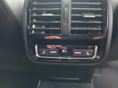 2018 Volkswagen Arteon R-line Auto 150BHP €26,750 thumbnail