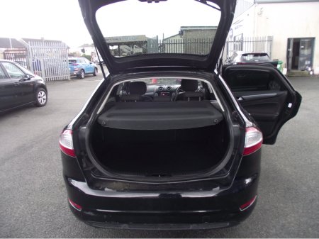 2014 Ford Mondeo - thumbnail 13